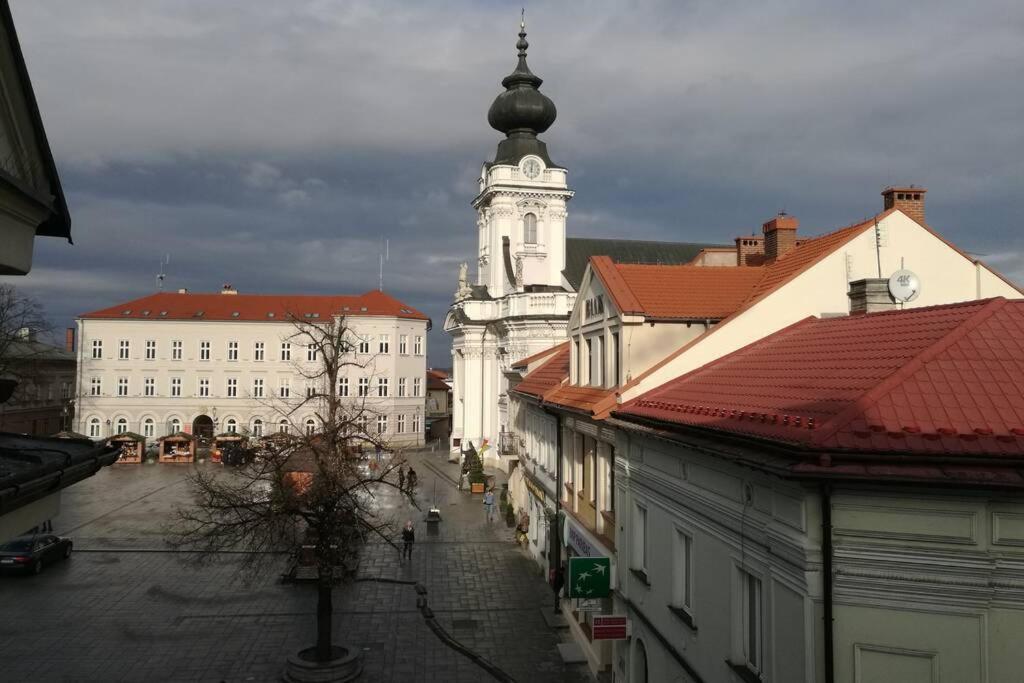 Apartament Barbara - Przy Rynku Wadowice Dış mekan fotoğraf